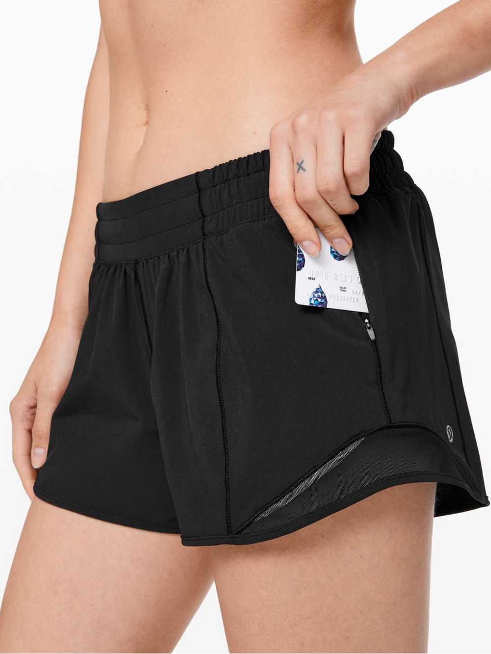 Lululemon Hotty Hot Short II Long 
Black
